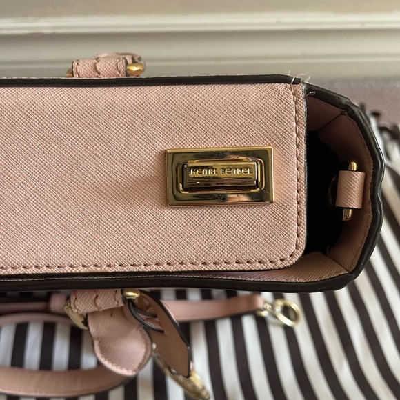 Henri Bendel pink west 57th small turnlock satchel - Picture 7 of 13